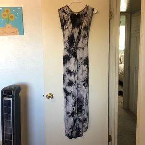 Marbled long dress deep v with slit